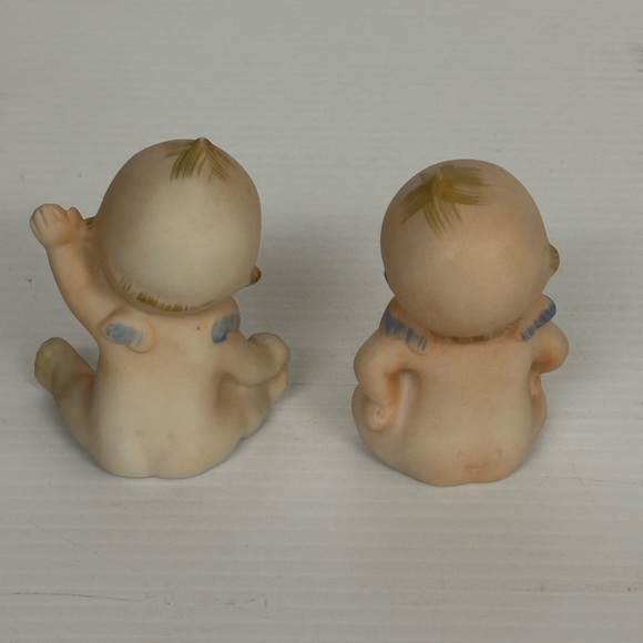 Vintage KEWPIE 3β Bisque Dolls | Set of TWO | Waving and Sad Sitting Dolls EUC - Picture 3 of 16